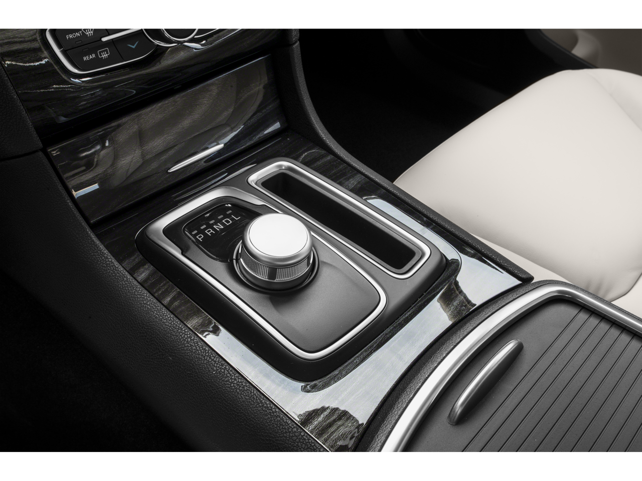 2015 Chrysler 300 4dr Sdn Limited AWD