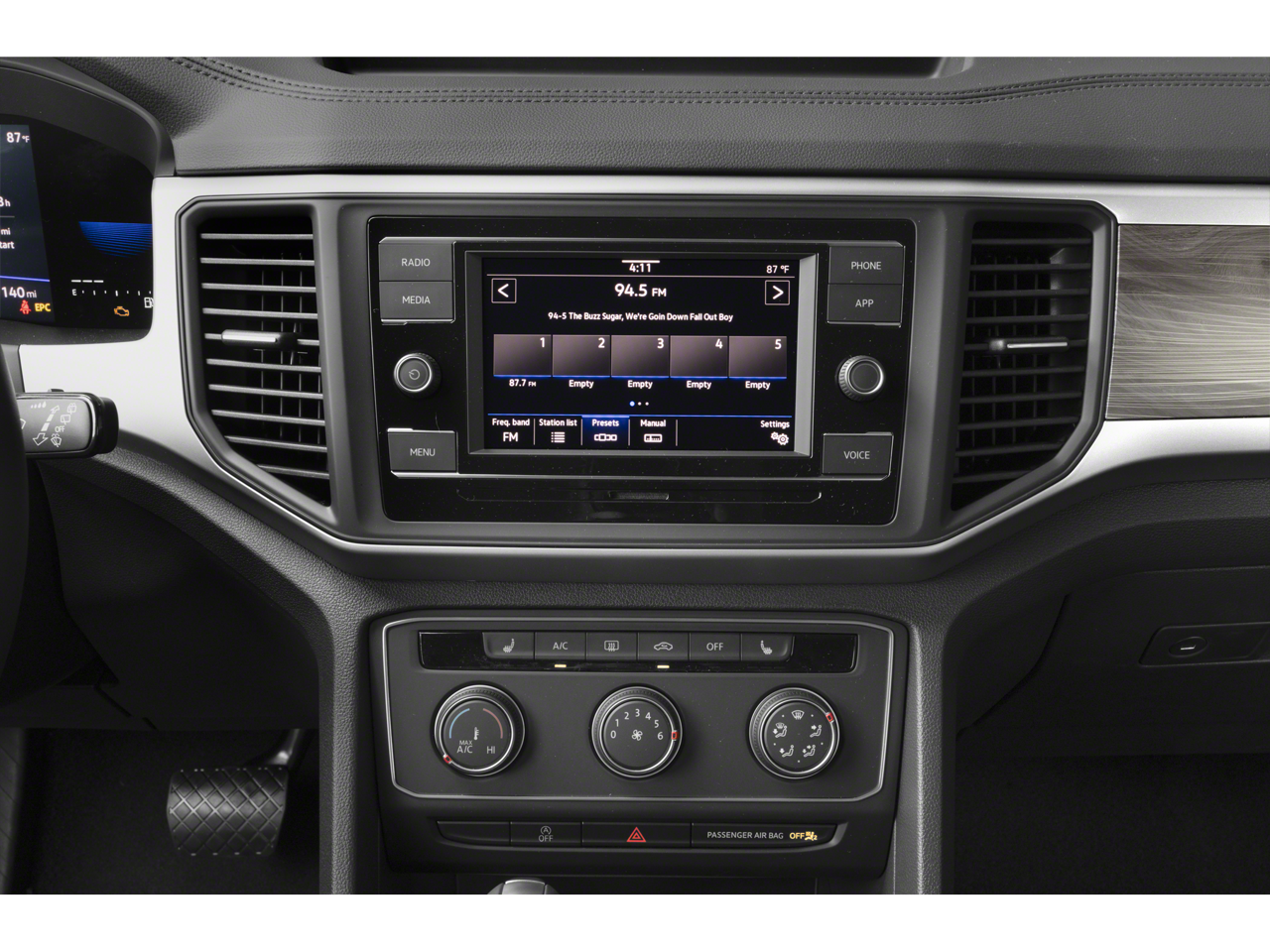2023 Volkswagen Atlas Cross Sport 3.6L V6 SEL Premium R-Line 4MOTION