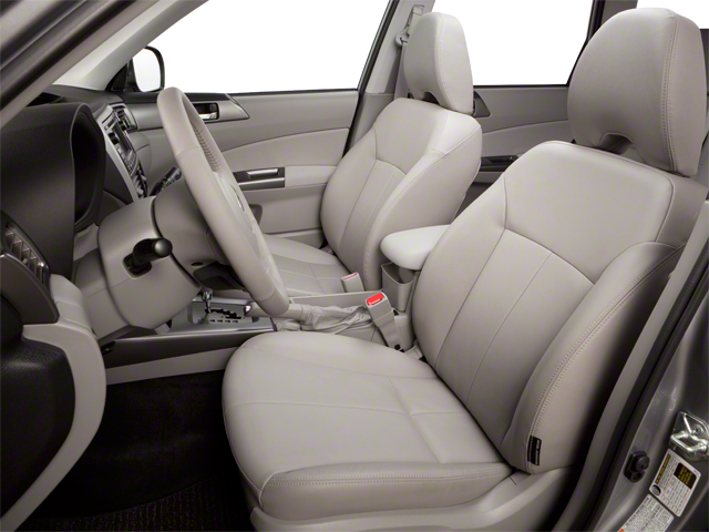 2011 Subaru Forester 4dr Auto 2.5X Touring w/Navigation System