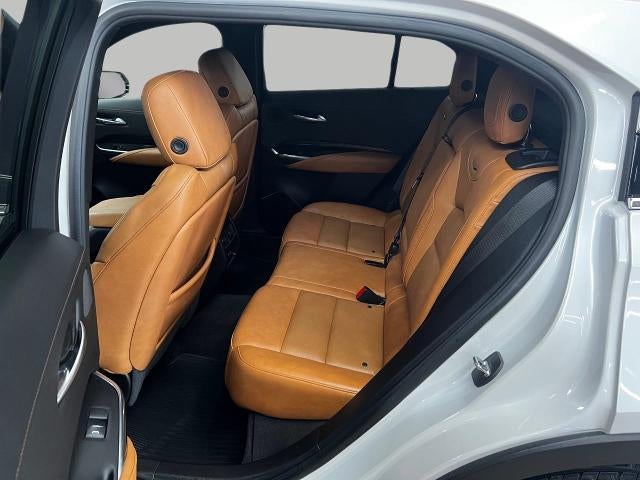 2022 Cadillac XT4 AWD 4dr Premium Luxury