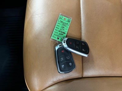 2022 Cadillac XT4 AWD 4dr Premium Luxury