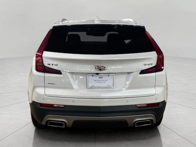 2022 Cadillac XT4 AWD 4dr Premium Luxury
