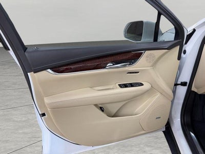 2017 Cadillac XT5 AWD 4dr Luxury