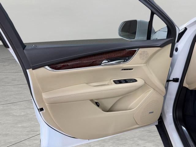 2017 Cadillac XT5 AWD 4dr Luxury