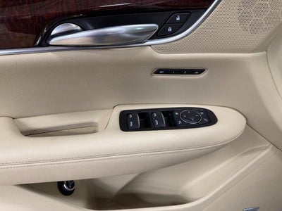 2017 Cadillac XT5 AWD 4dr Luxury