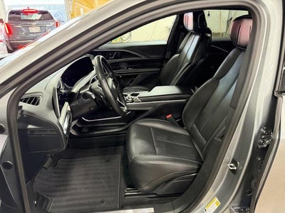 2024 Cadillac LYRIQ 4dr Luxury w/1SC
