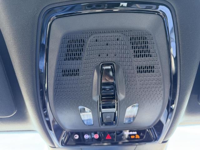 2024 Cadillac LYRIQ 4dr Luxury w/1SC