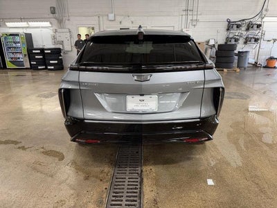 2024 Cadillac LYRIQ 4dr Luxury w/1SC