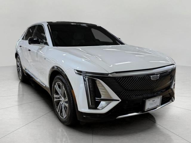 2024 Cadillac LYRIQ 4dr Luxury w/1SD