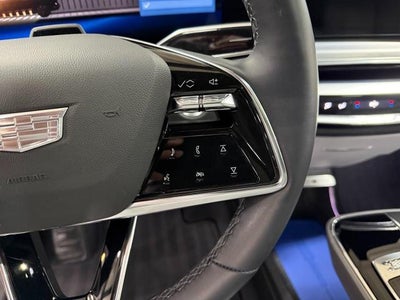 2024 Cadillac LYRIQ 4dr Luxury w/1SD