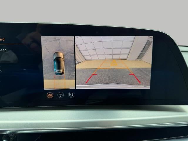 2024 Cadillac LYRIQ 4dr Luxury w/1SD