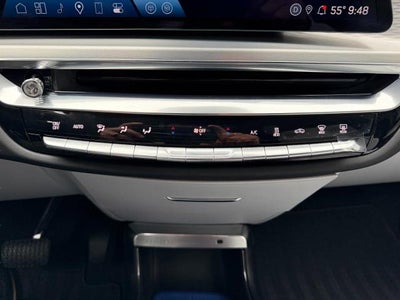 2024 Cadillac LYRIQ 4dr Luxury w/1SD