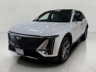 2024 Cadillac LYRIQ 4dr Luxury w/1SD