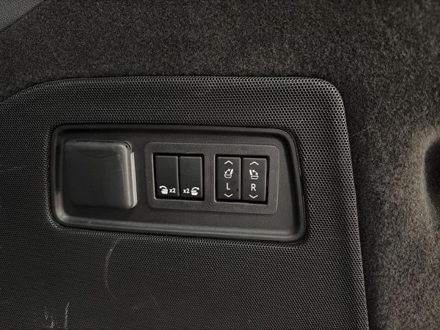 2023 Cadillac Escalade ESV 4WD 4dr Sport Platinum