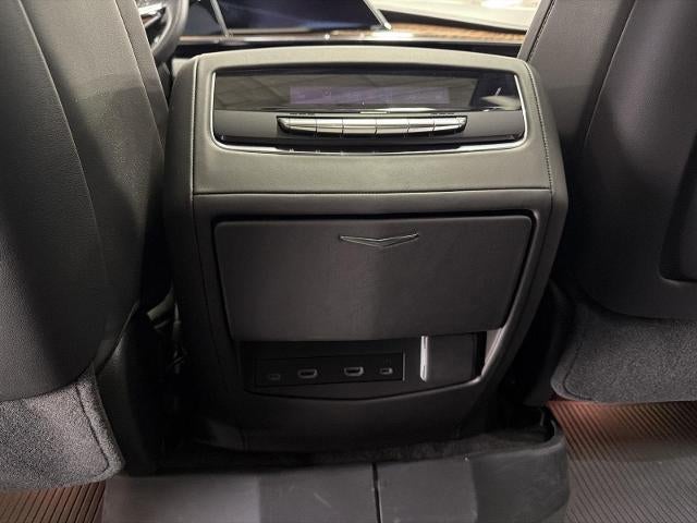 2023 Cadillac Escalade ESV 4WD 4dr Sport Platinum