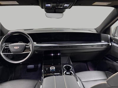 2025 Cadillac Escalade ESV 4WD 4dr Sport
