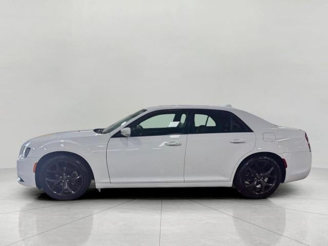 2022 Chrysler 300 300S RWD