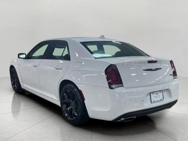 2022 Chrysler 300 300S RWD