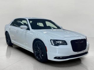 2022 Chrysler 300 300S RWD