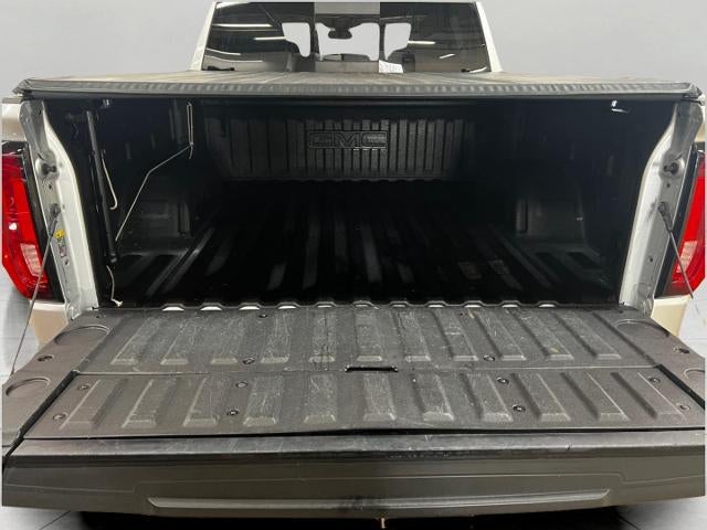 2021 GMC Sierra 1500 4WD Crew Cab 147 SLT