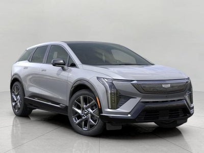 2025 Cadillac OPTIQ AWD 4dr Luxury w/1SC