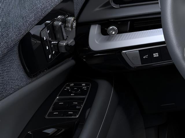 2025 Cadillac OPTIQ AWD 4dr Luxury w/1SE