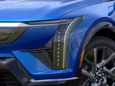 2025 Cadillac OPTIQ AWD 4dr Luxury w/1SE