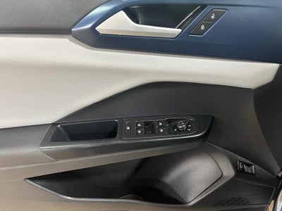 2022 Volkswagen Taos SE 4MOTION