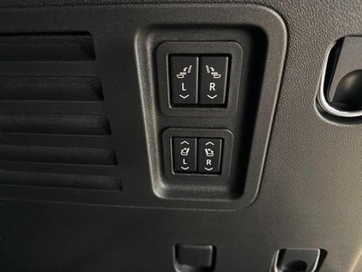 2025 Buick Enclave 4dr Avenir