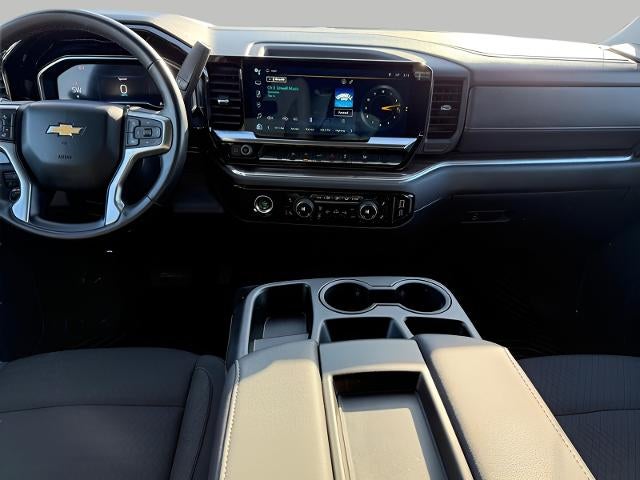 2024 Chevrolet Silverado 1500 4WD Crew Cab 147 LT w/2FL