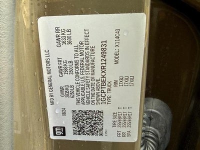 2024 Chevrolet Colorado 4WD Crew Cab WT