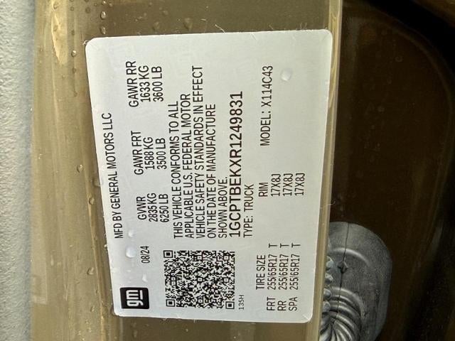 2024 Chevrolet Colorado 4WD Crew Cab WT