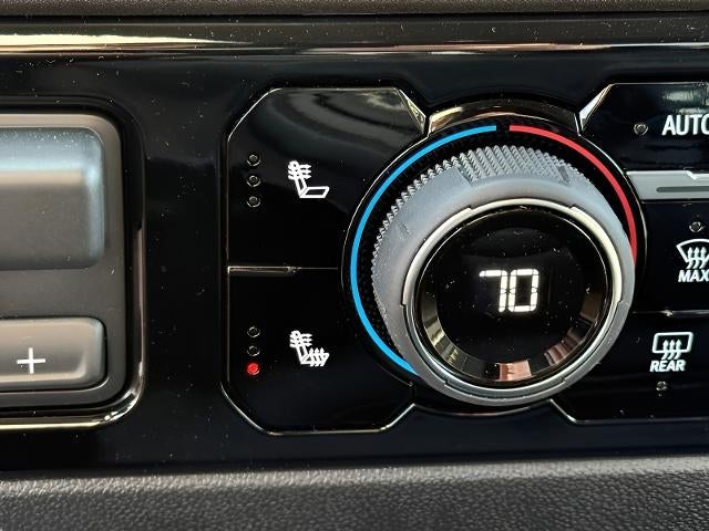 2025 Chevrolet Silverado 1500 4WD Double Cab 147 LT w/1LT