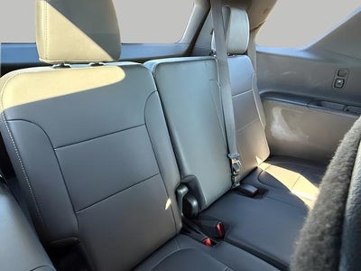 2023 Chevrolet Traverse AWD 4dr LT Leather