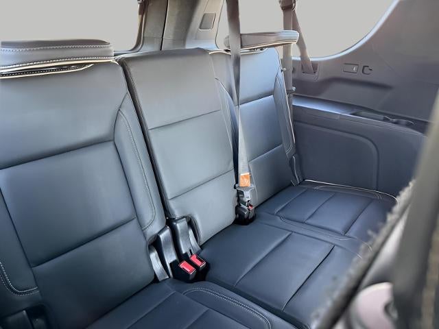 2022 Chevrolet Suburban 4WD 4dr Premier