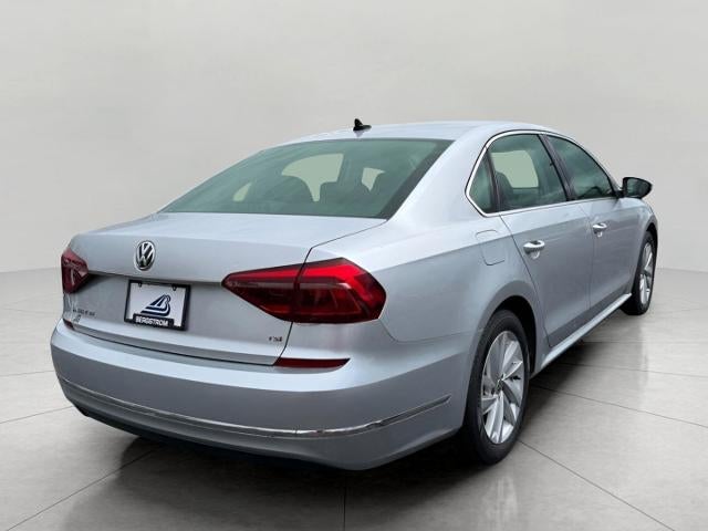 2018 Volkswagen Passat 2.0T SE Auto