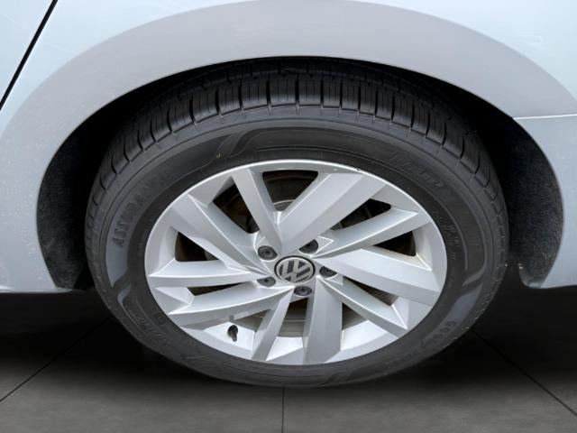 2018 Volkswagen Passat 2.0T SE Auto