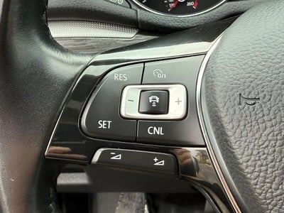 2018 Volkswagen Passat 2.0T SE Auto