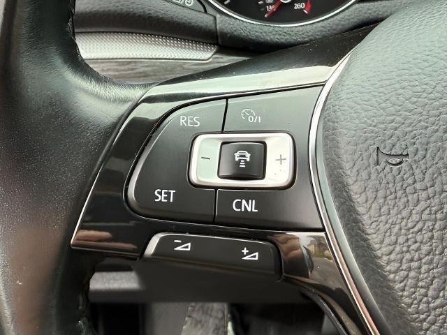 2018 Volkswagen Passat 2.0T SE Auto