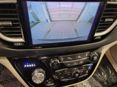 2024 Chrysler Pacifica Touring L FWD