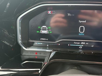 2024 Chevrolet Silverado 1500 4WD Crew Cab 147 RST