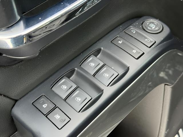 2018 Chevrolet Silverado 1500 4WD Crew Cab 143.5 LT w/2LT