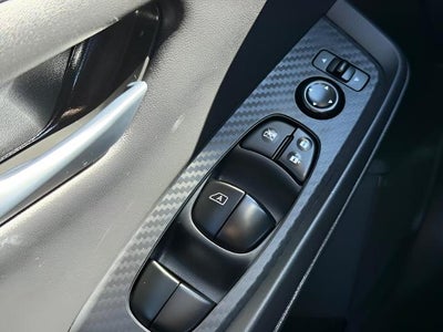 2025 Nissan Sentra SV CVT