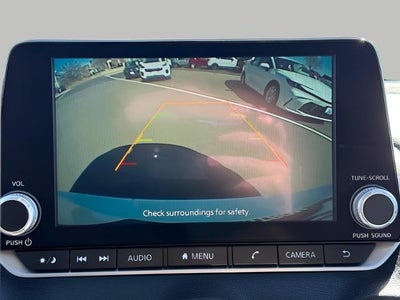 2025 Nissan Sentra SV CVT