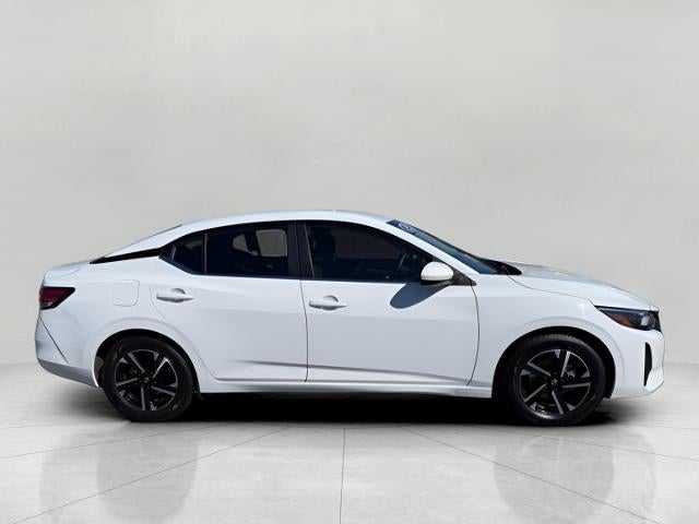 2025 Nissan Sentra SV CVT