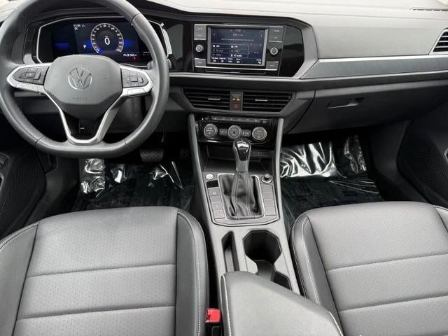 2022 Volkswagen Jetta SE Auto