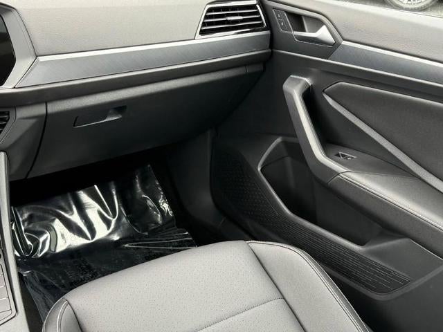 2022 Volkswagen Jetta SE Auto