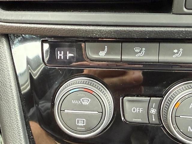 2022 Volkswagen Jetta SE Auto