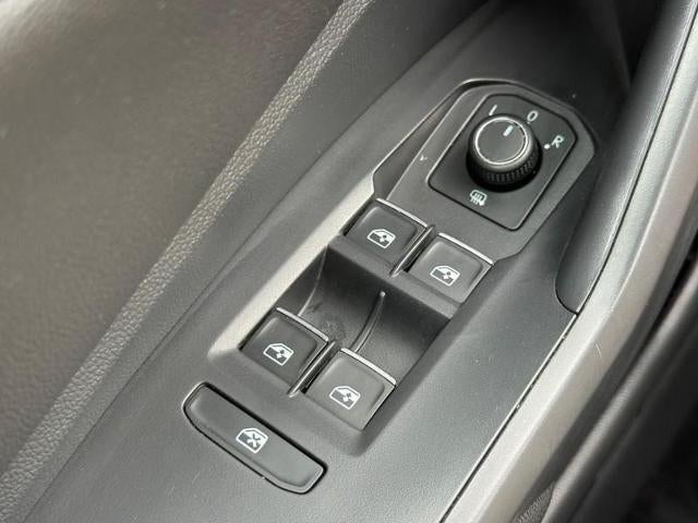 2022 Volkswagen Jetta SE Auto