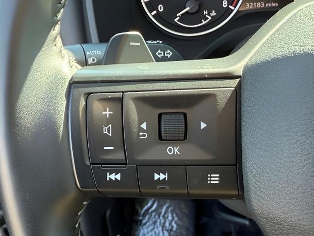 2025 Nissan Rogue AWD SV